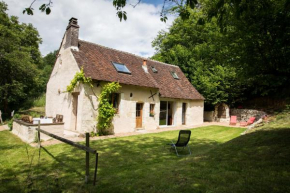 Гостиница Holiday home Le Vaugarnier  Кутюр-Сюр-Луар